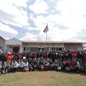 Meet your Posher, Yumee